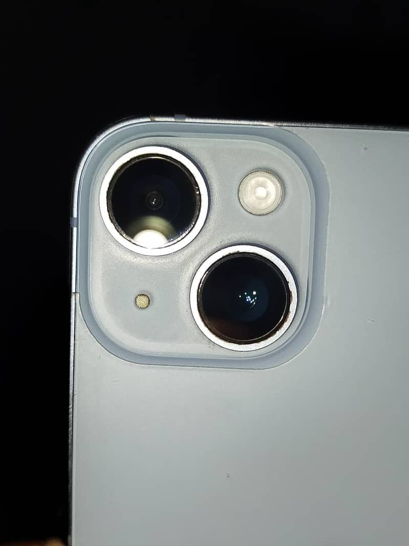 iPhone 14 7
