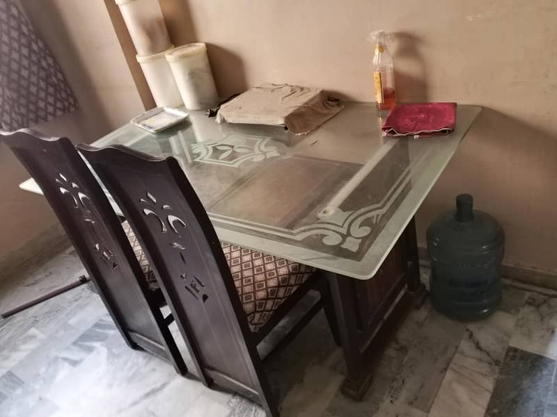 Dining table with 6 chairs 2