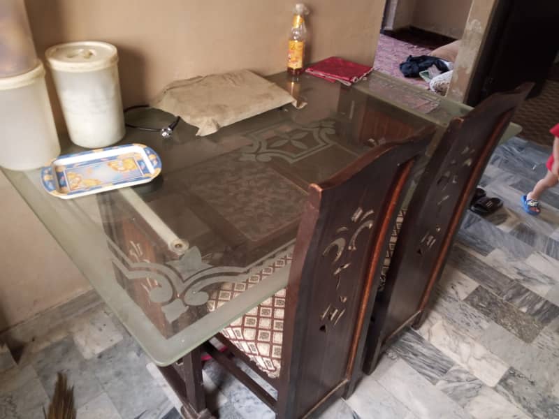 Dining table with 6 chairs 3