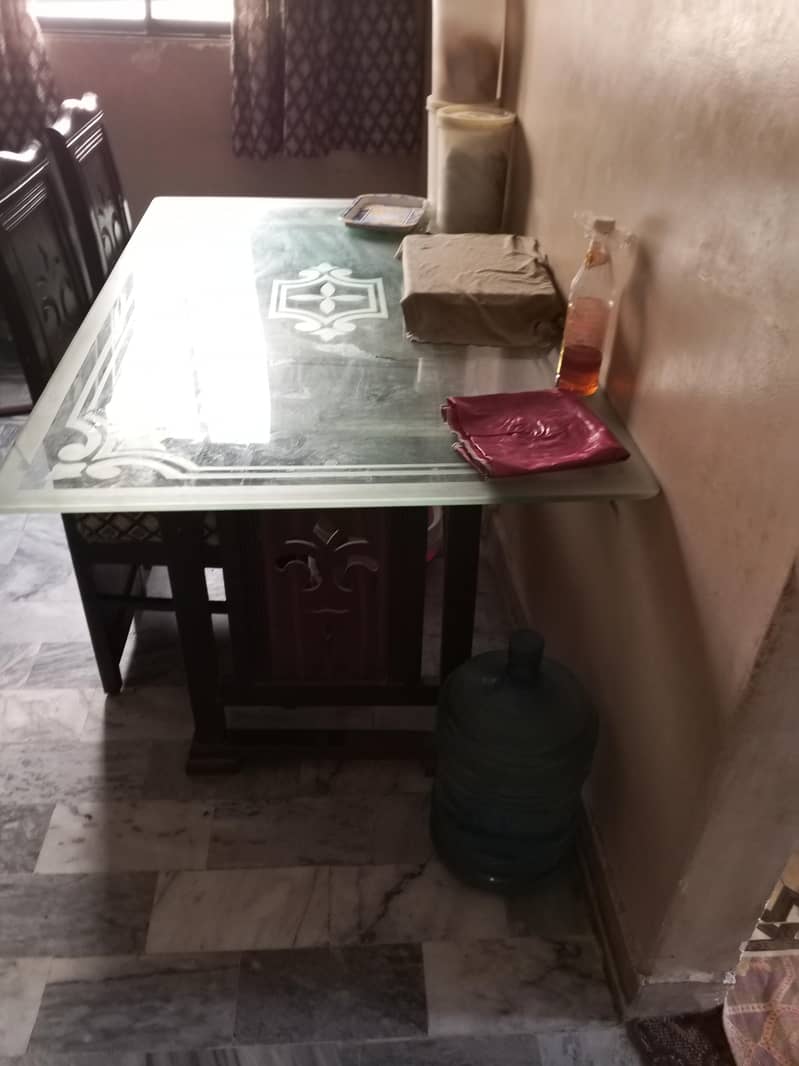Dining table with 6 chairs 10