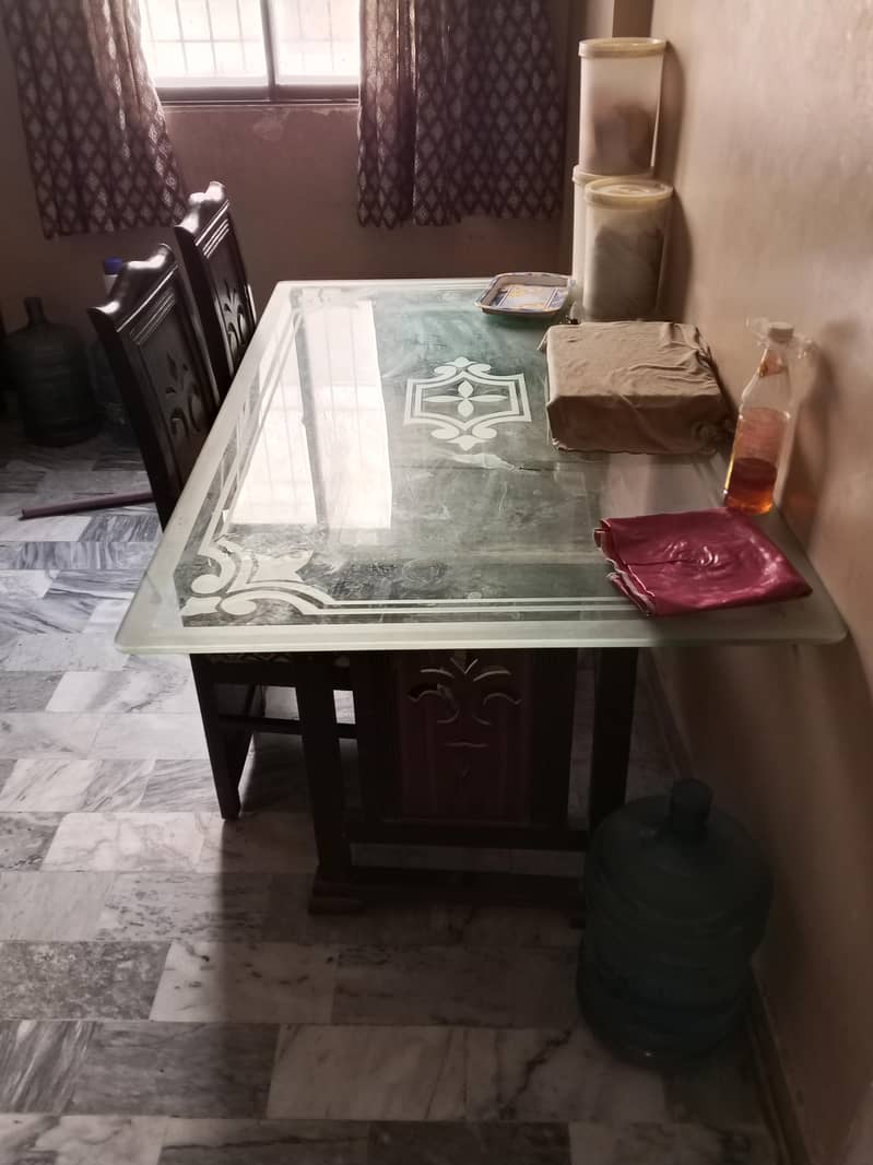 Dining table with 6 chairs 11