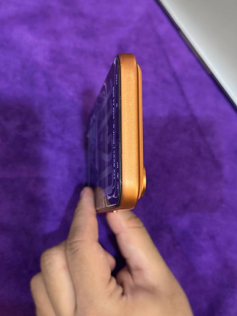 Iphone 17 Pro Max ( 256 GB) 2