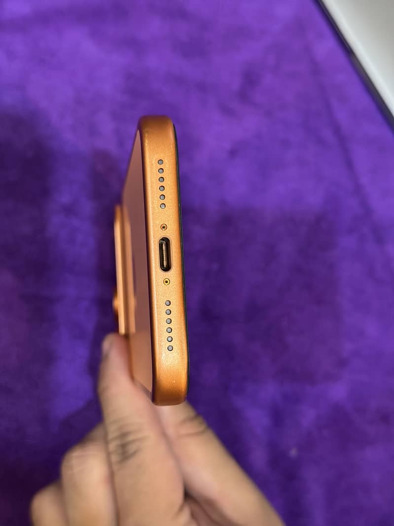 Iphone 17 Pro Max ( 256 GB) 3