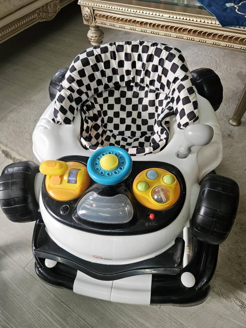 Baby Walker 0