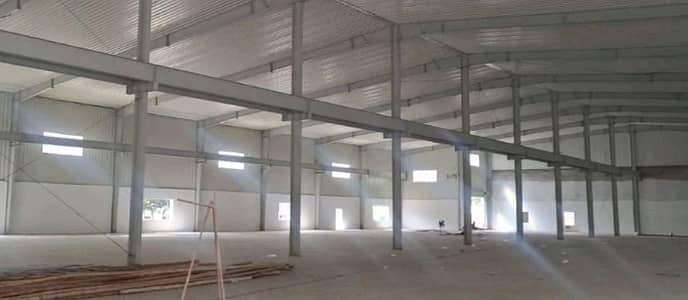 To rent You Can Find Spacious Factory In Multan Road