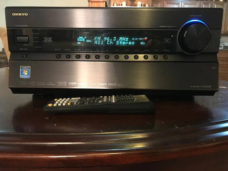 Onkyo Receiver 3