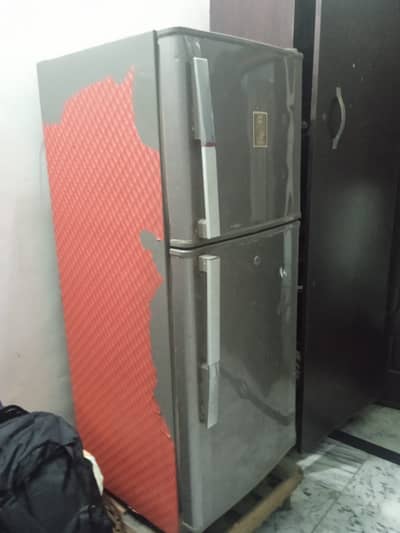 fridge in good condition