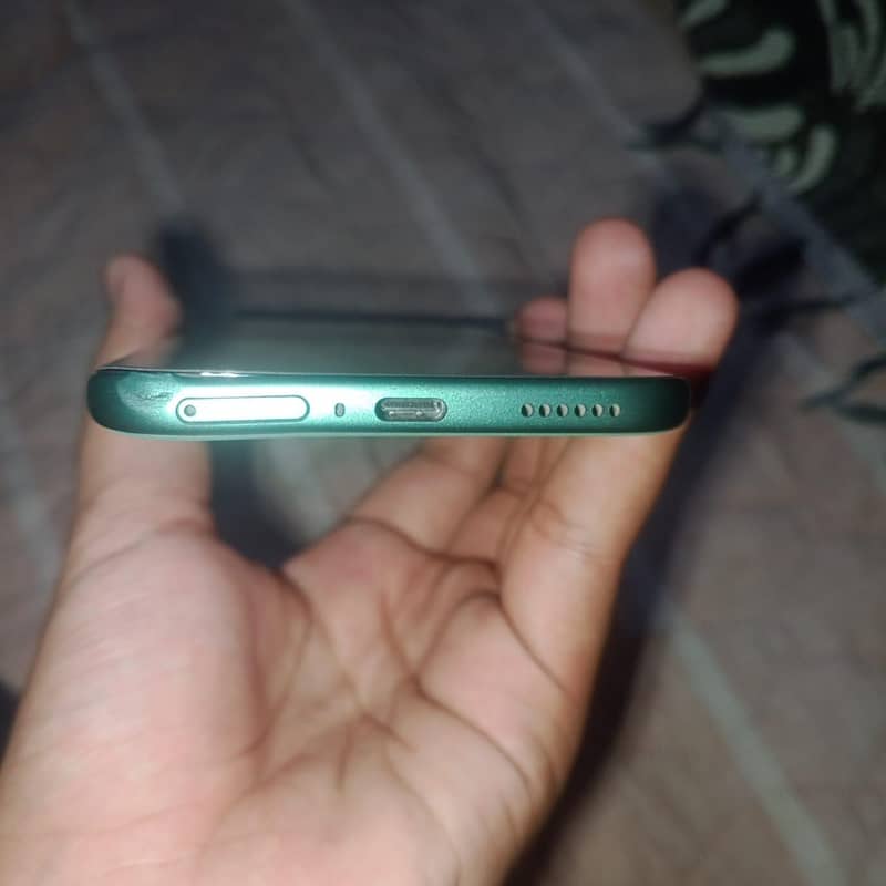 Infinix note edge 5g 4