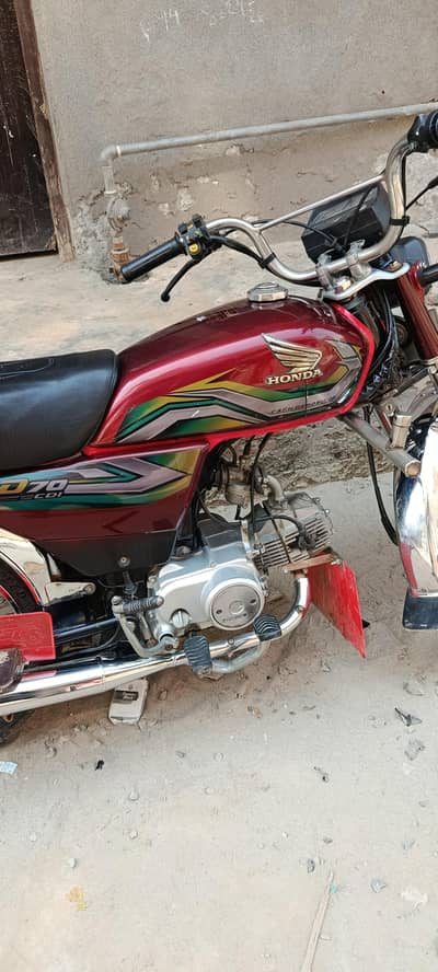 Honda CD70 2022/23 model 03067901675