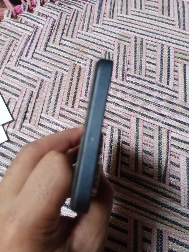 Realme Note 50 4