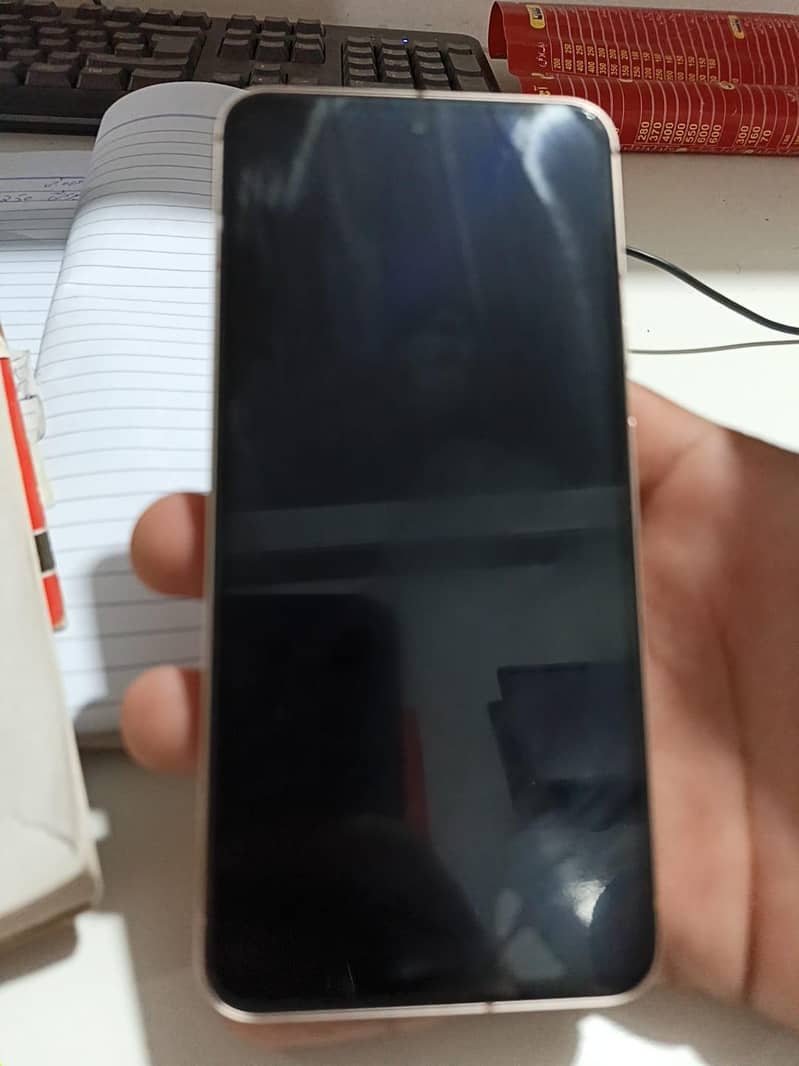 Google Pixel 8 3