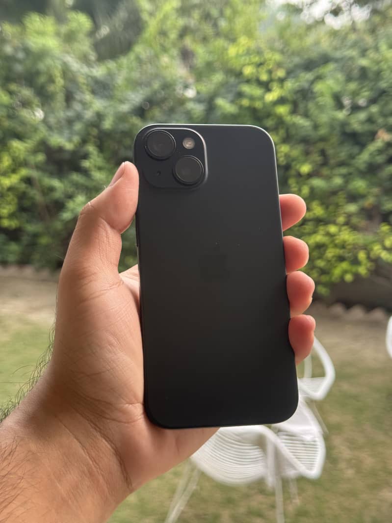 Apple iPhone 15 3