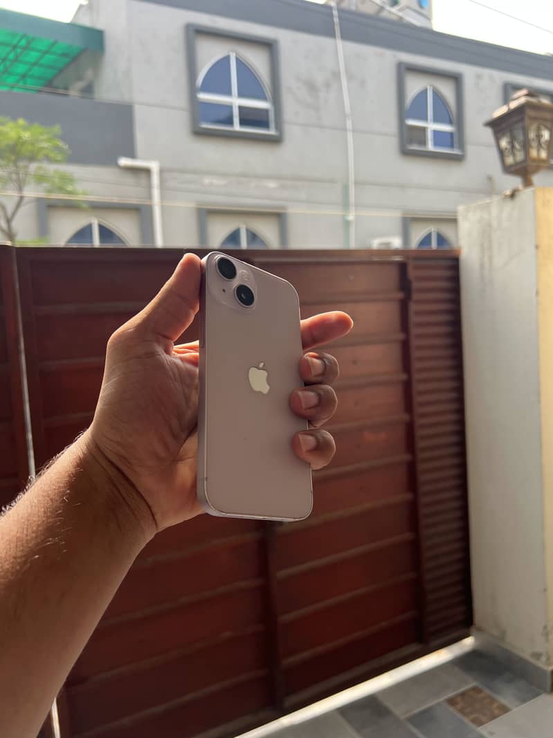 Apple iPhone 14 1