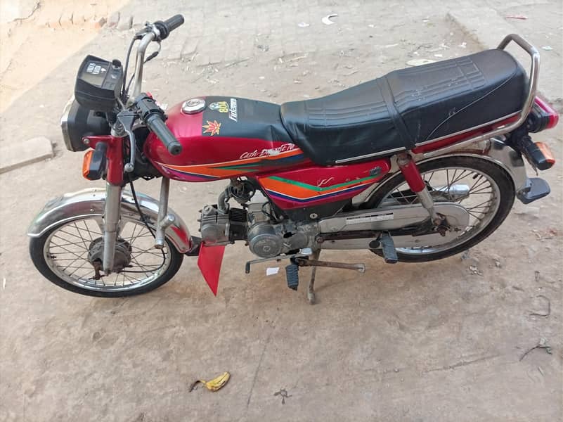 Honda CD 2003 Model fsd num 3