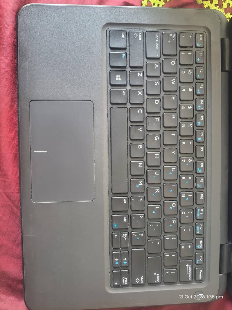 Dell latitude 3300 touch screen laptop - Laptops - 1120782513