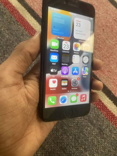 Apple iPhone 7