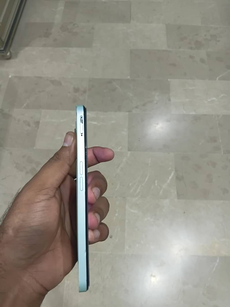 Realme C35 2