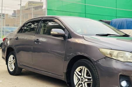 Toyota Corolla GLI 2012