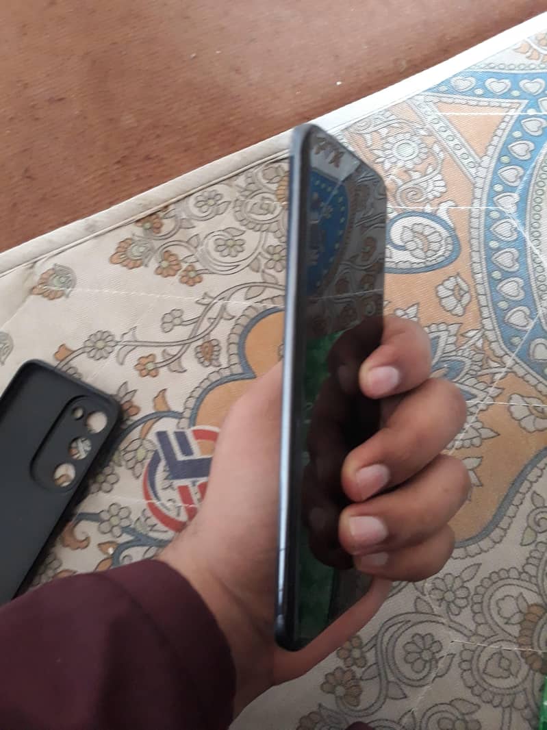 Techno spark 40 pro plus 2