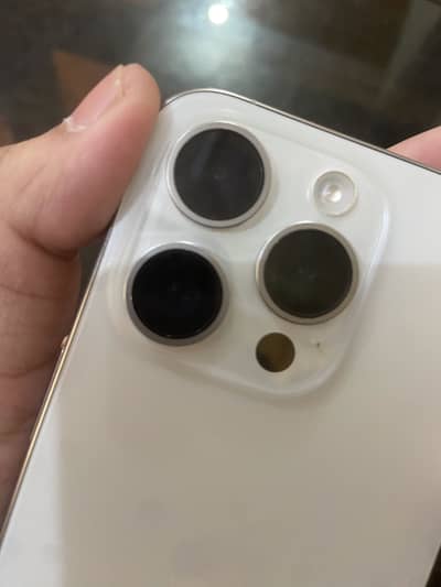 Apple iPhone 15 Pro factory