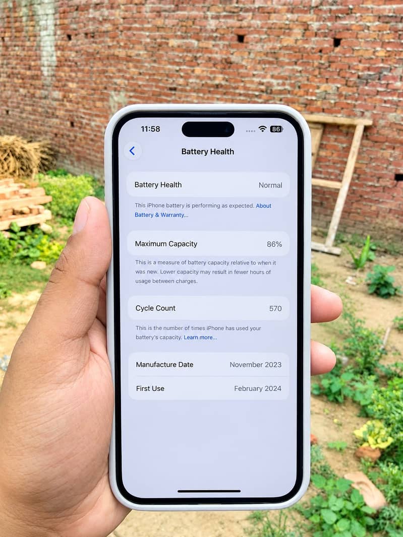 Apple iPhone 15 Pro Max 1