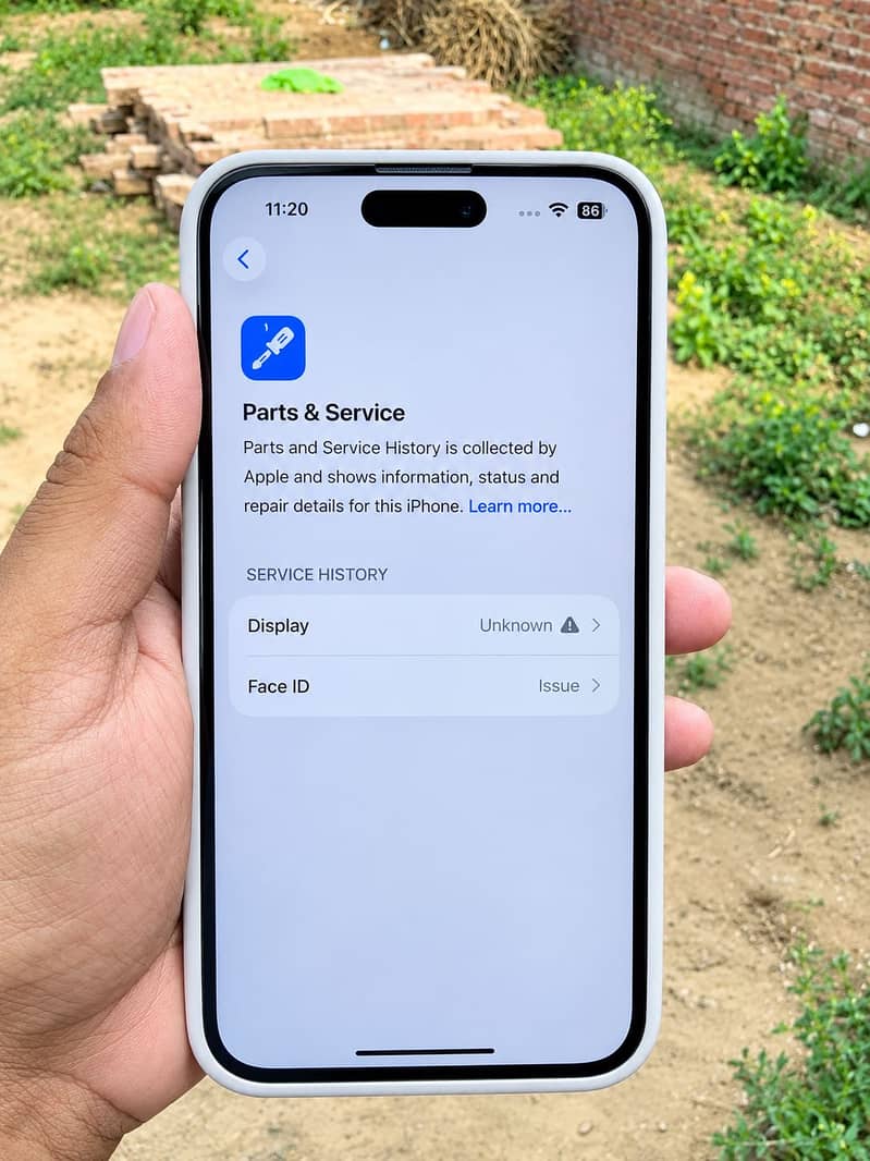 Apple iPhone 15 Pro Max 2