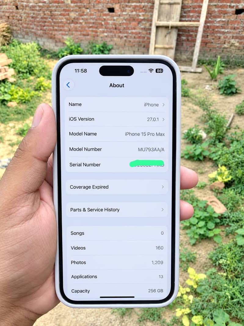 Apple iPhone 15 Pro Max 3