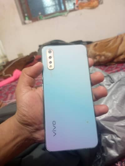 Vivo S1