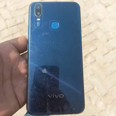 Vivo Y11