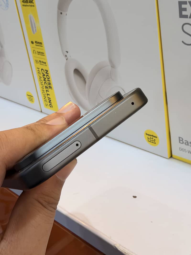 Google Pixel 10 7
