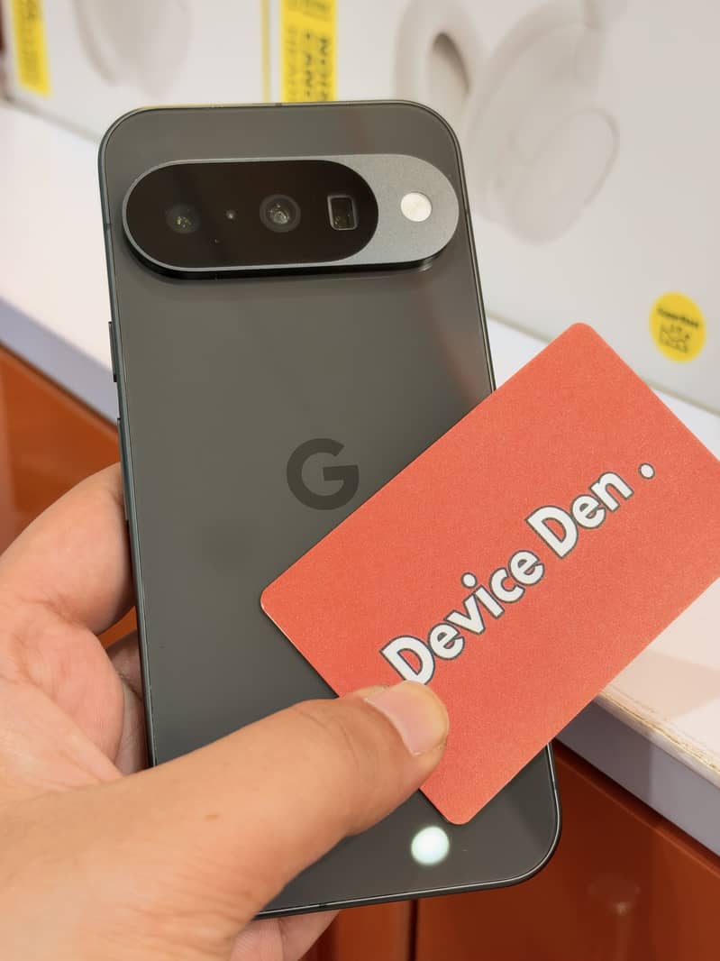 Google Pixel 10 8