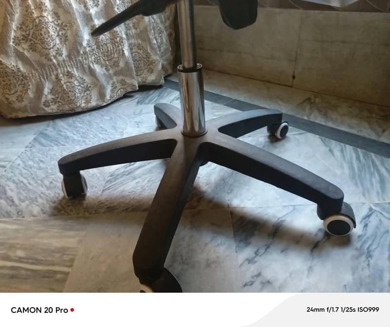 pc chair 4