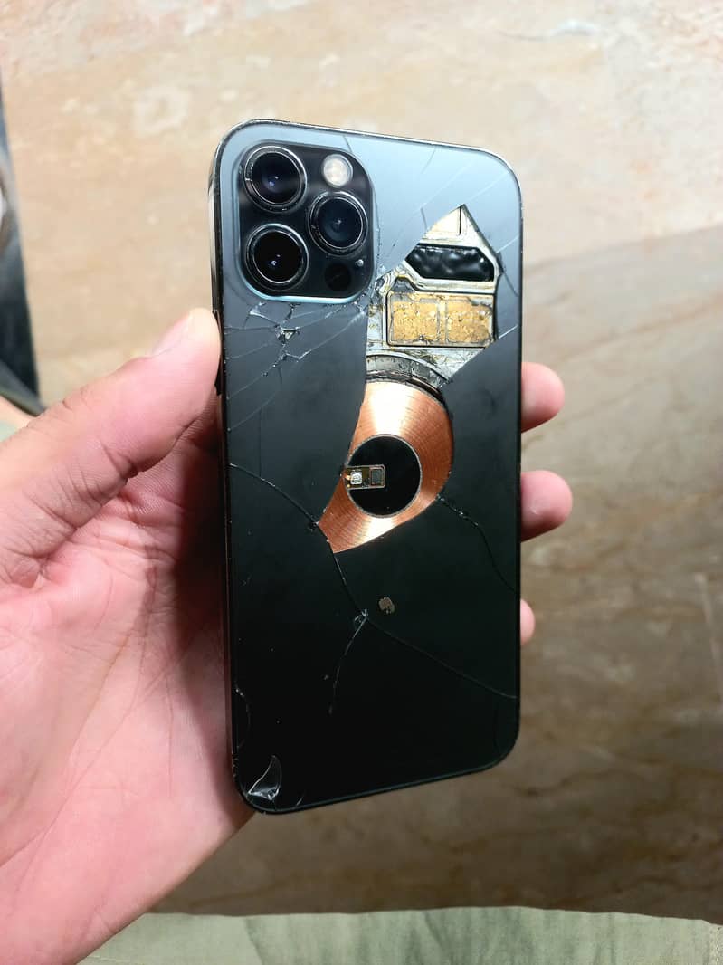Apple iPhone 12 Pro 0