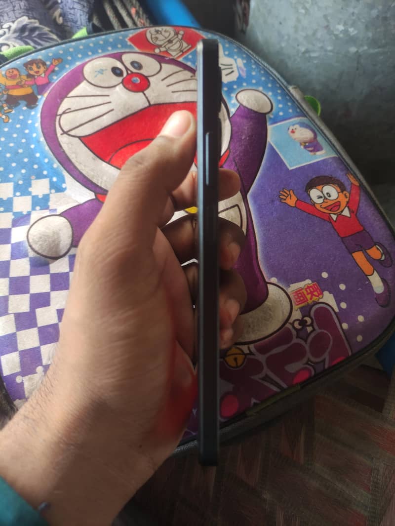 Realme C51 1