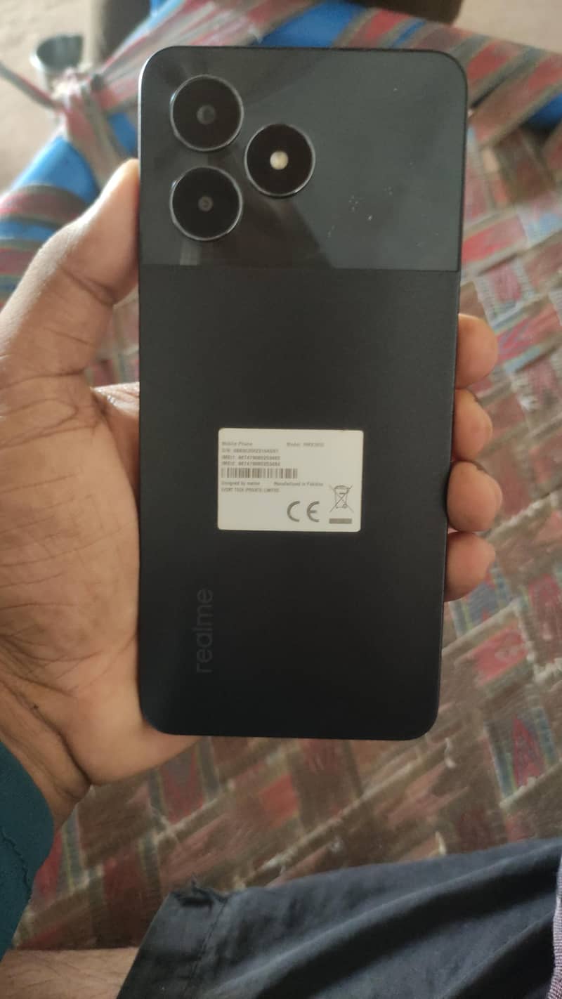 Realme C51 3