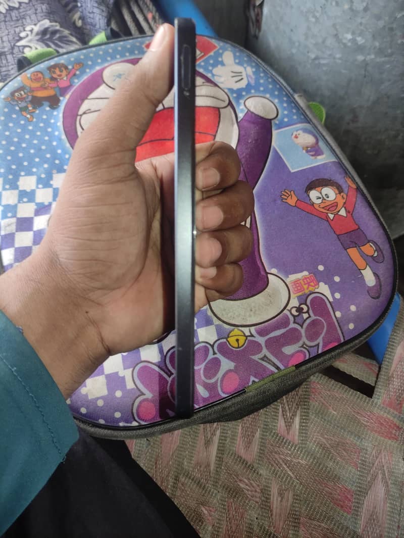 Realme C51 5