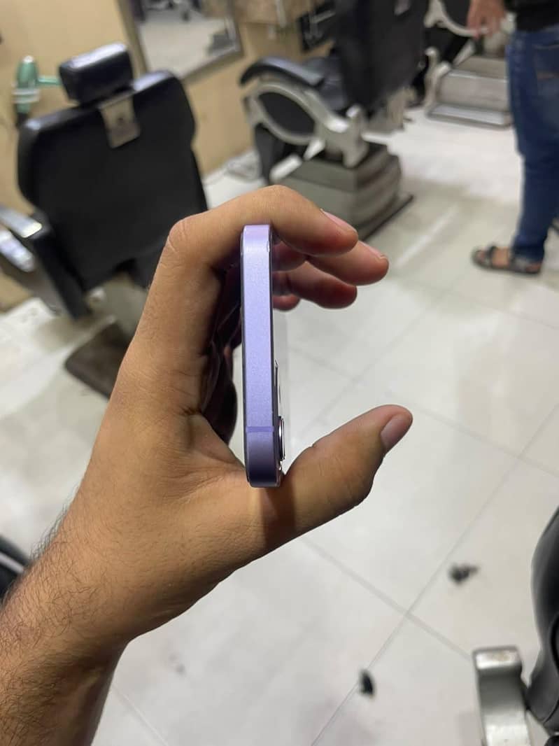 Apple iPhone 12 2