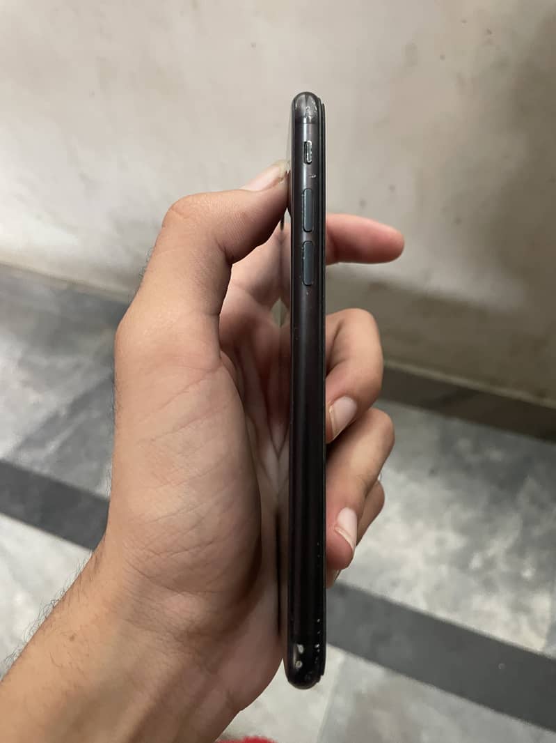 Apple iPhone SE2020 3