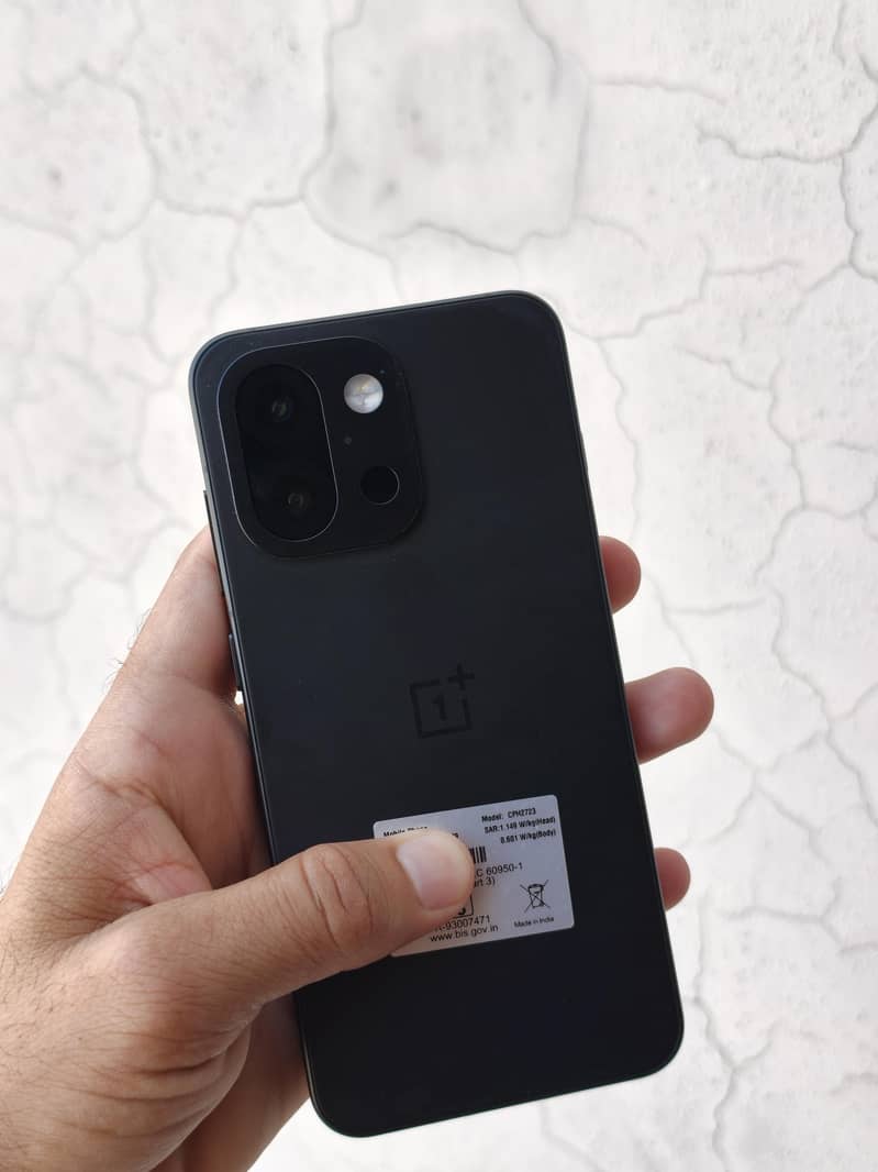 One Plus 13s 8