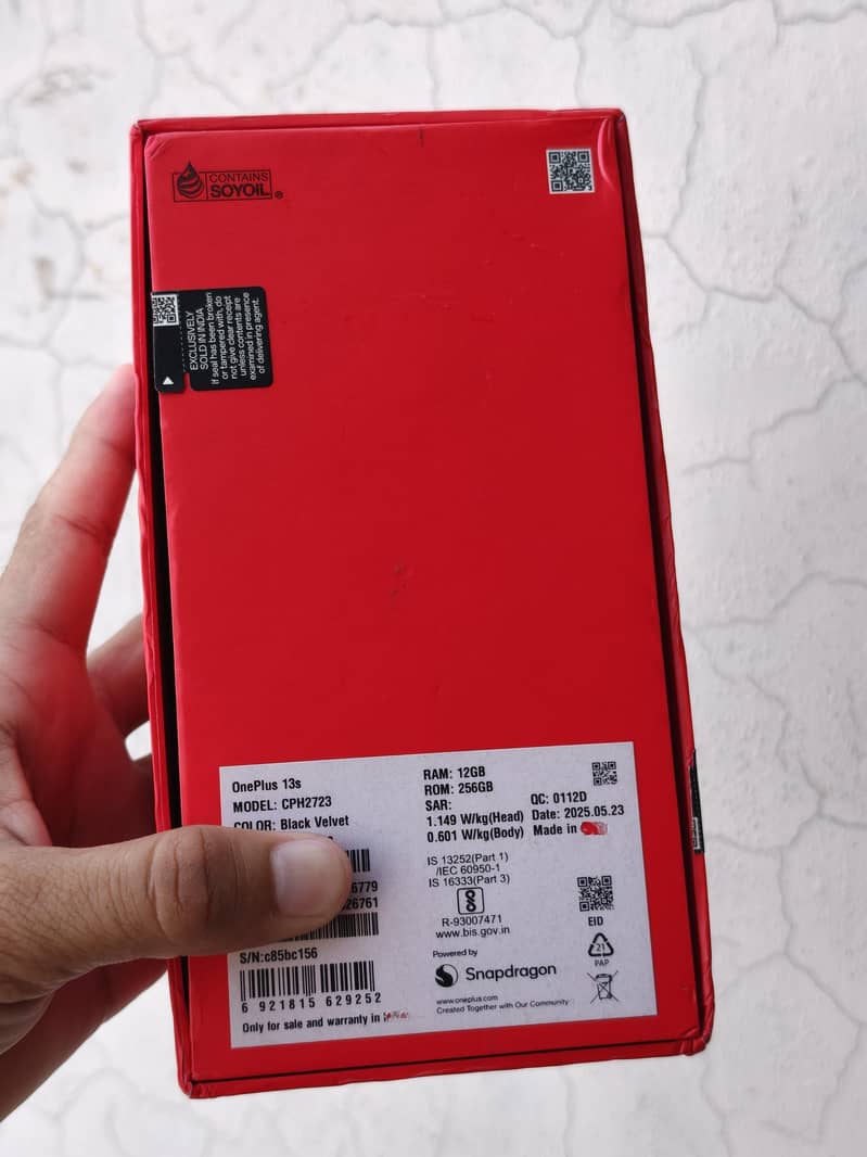 One Plus 13s 11
