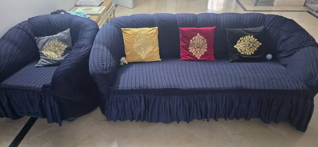 7-Seater Sofa Set in Excellent Condition (3+2+1+1) – Comfortable & St