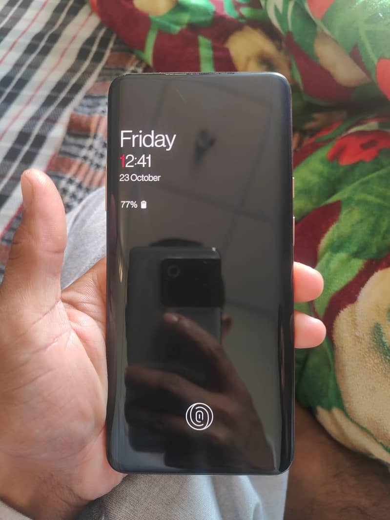 One Plus 7 Pro 12/256 3