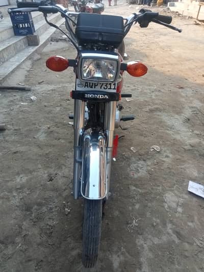 Honda CG 125 2023