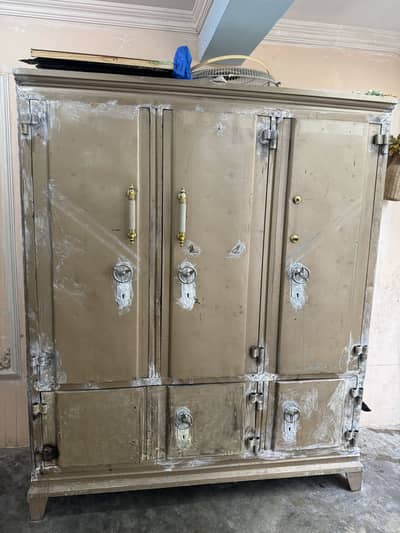 Metallic Saif Almari - wardrobe