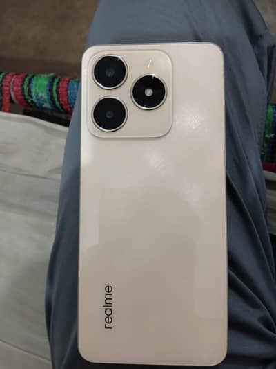 Realme C61