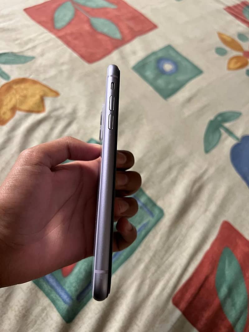 Apple iPhone 11 1
