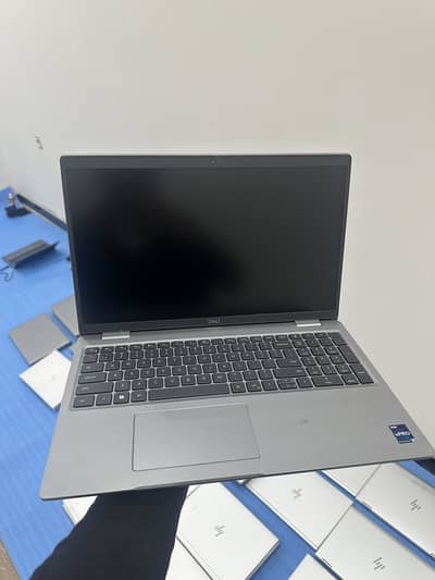 DELL PRECISION 3571 Core i7 12th gen 16 GB ram 256 GB Nvm 4 Gb Graphic