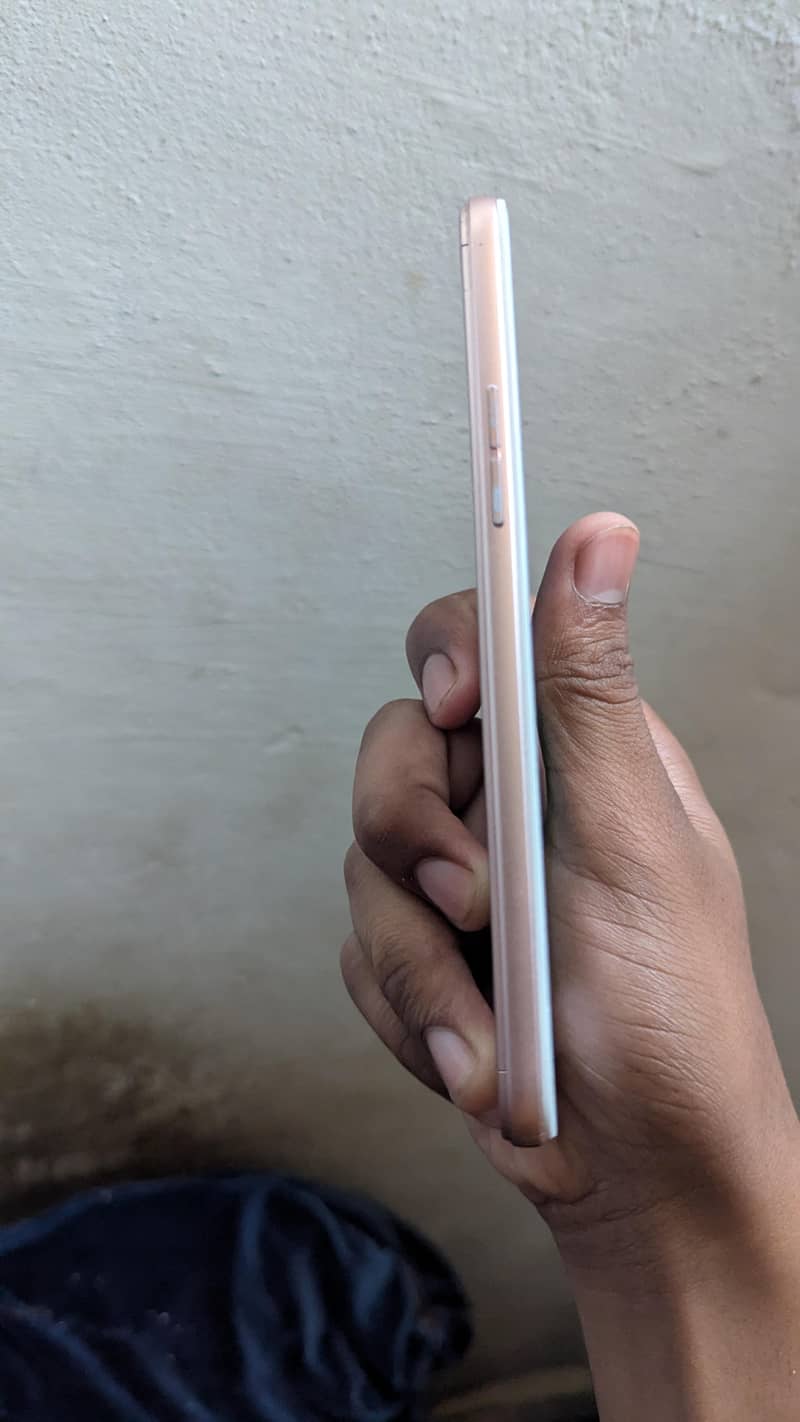 OPPO A57 2