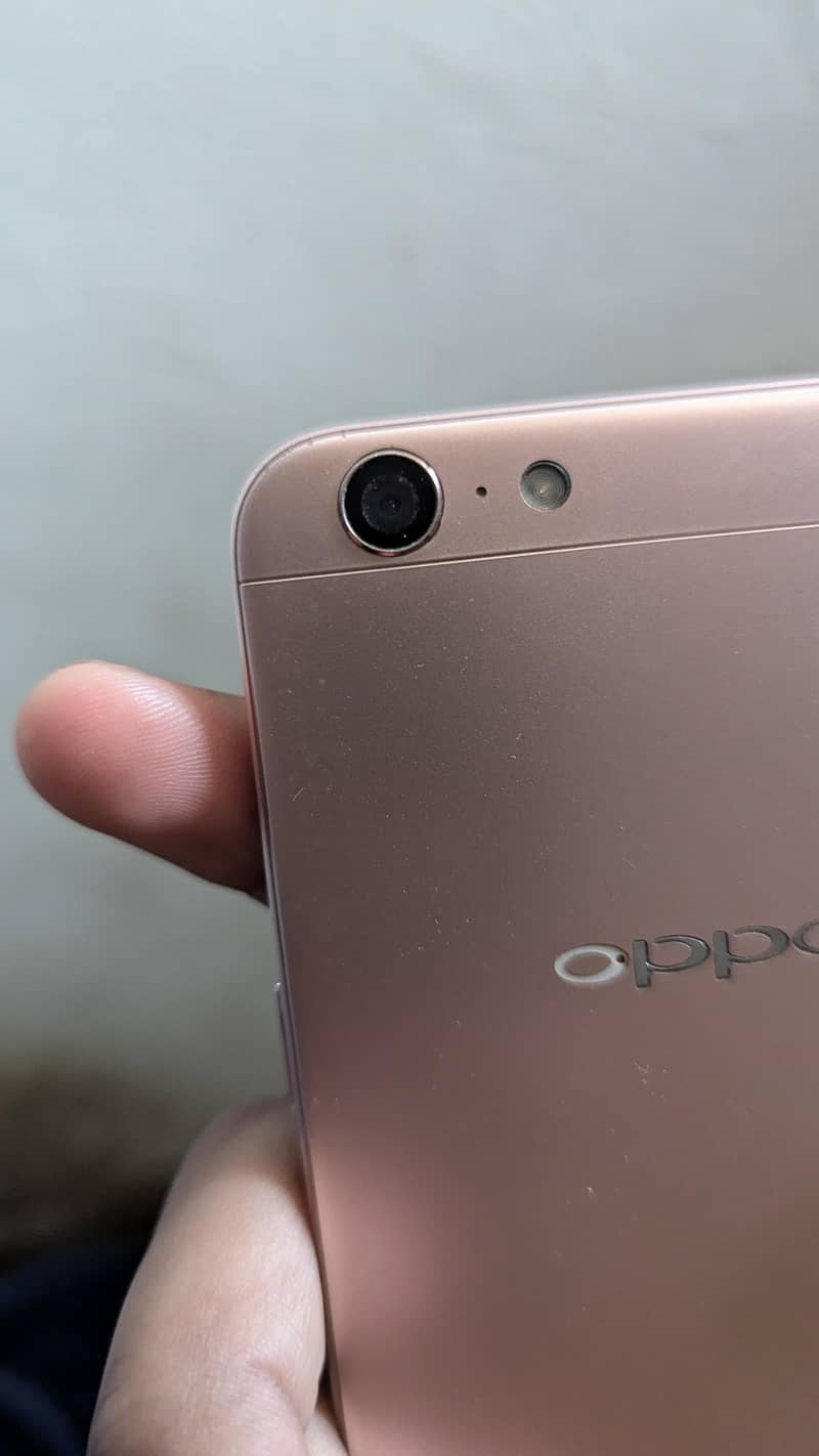 OPPO A57 3