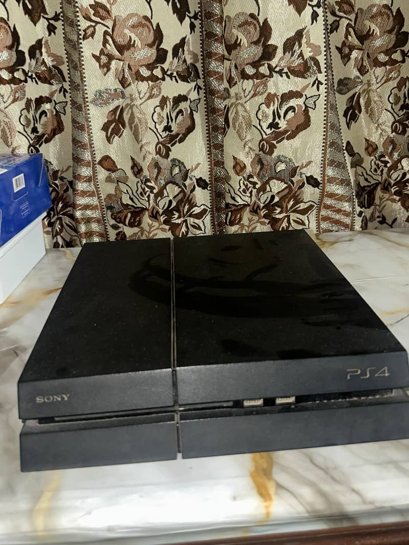 PlayStation 4 2